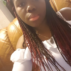 Linda - Prof de biologie - Paray-le-Monial