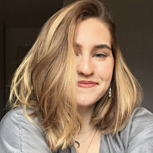 Manon - Prof de maths - Épinal