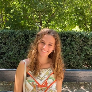 Lucie - Prof de maths - Lyon