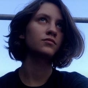 Eva - Prof de préparation bac français - Paris