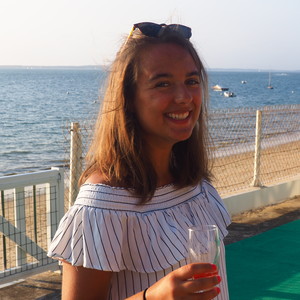 Adélaïde - Prof de français - Paris