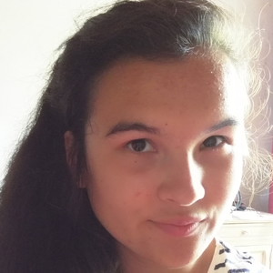 Amélie - Prof de maths - Écully