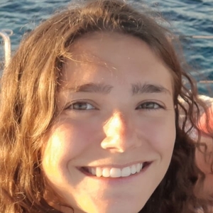 Julie - Prof de maths - Grenoble
