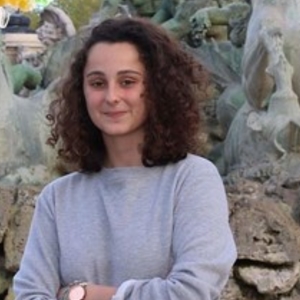 Maika - Prof de maths - Lyon