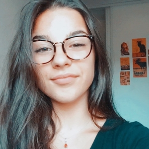 Lina - Prof de français - Saint-Laurent-de-la-Salanque