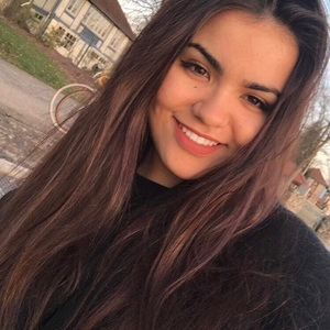 Manon - Prof de français - Paris
