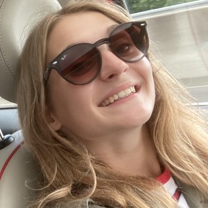 Mareva - Prof de maths - Orléans