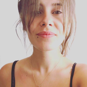 Agathe - Prof de français - Tours