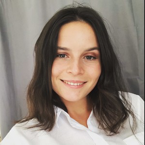 Leonore - Prof de maths - Mûrs-Érigné