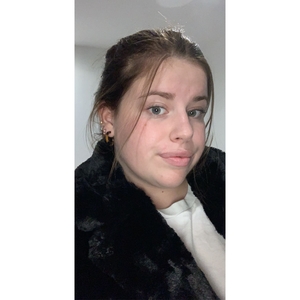 Océane - Prof d'aide aux devoirs - Saint-Quentin