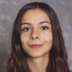 Hélène - Prof d'aide aux devoirs - Malakoff