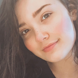 Emma - Prof de français - La Douze