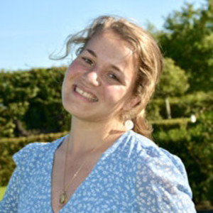 Isaure - Prof de français - Lyon