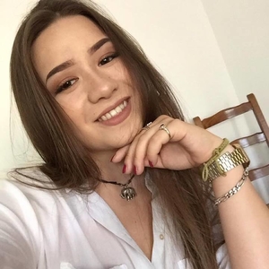 Elisa - Prof d'aide aux devoirs - Bordeaux