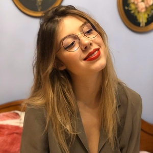 Elena - Prof de maths - Brest