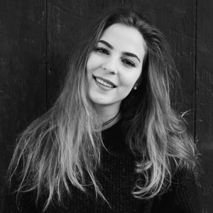 Clara - Prof de biologie - Coppet