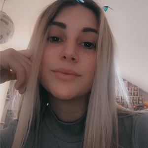 Claire - Prof de maths - Besançon
