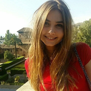 Ilona - Prof d'aide aux devoirs - Craponne