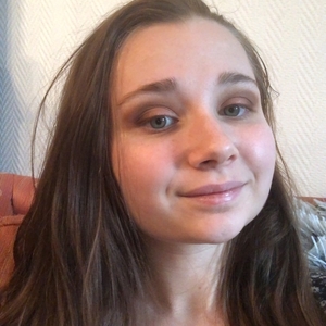 Léa - Prof d'histoire - géo - Strasbourg