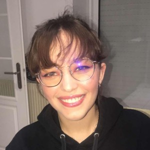 Béatrice - Prof de maths - Cailloux-sur-Fontaines