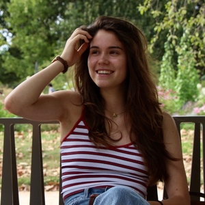 Daphnee - Prof d'aide aux devoirs - Taverny