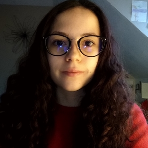 Lola - Prof d'aide aux devoirs - Draveil