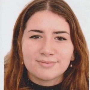 Yasmine - Prof d'aide aux devoirs - Lyon