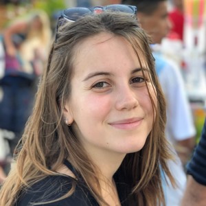 Louise - Prof d'aide aux devoirs - La Rochelle