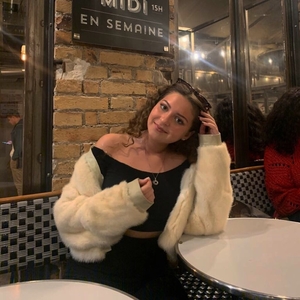 Léa - Prof de compréhension orale - français - Lille