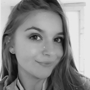 Coralie - Prof de français - Champtocé-sur-Loire