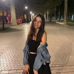 Leyna - Prof de compréhension orale - italien - Toulouse