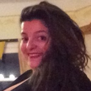 Lola - Prof d'anglais - Opio