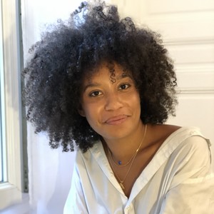 Romane - Prof d'histoire - géo - Boussy-Saint-Antoine