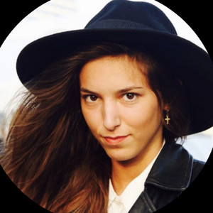 Diana - Prof d'économie - Saint-Gilles
