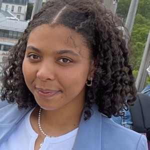 Leila - Prof de maths - Paris