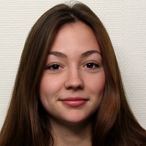 Jeanne - Prof d'économie - Paris
