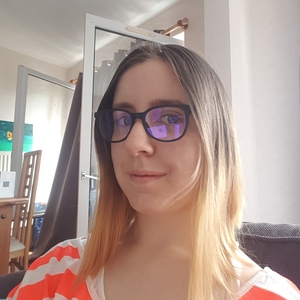 Aurore - Prof d'anglais - Poitiers