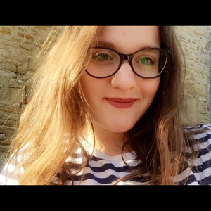 Lea - Prof de français - Troarn