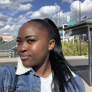 Oumou - Prof de maths - Champigny-sur-Marne