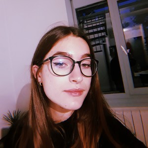 Astrid - Prof de maths - Lyon
