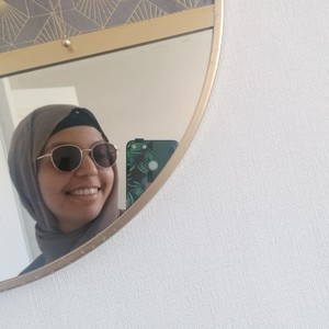 Zeinab - Prof d'aide aux devoirs - Saint-Genis-Pouilly