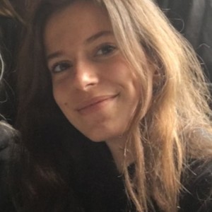 Elisa - Prof d'aide aux devoirs - Carquefou