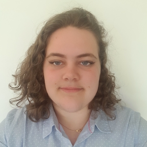 Julie - Prof d'anglais - Moulay