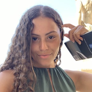 Myriam - Prof d'aide aux devoirs - La Queue-en-Brie