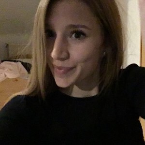 Salomé - Prof de maths - Mons
