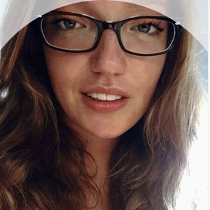 Alice - Prof de biologie - Liège