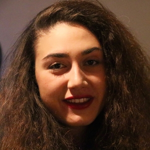 Isabelle - Prof d'histoire - Paris