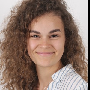 Marine - Prof d'aide aux devoirs - Talence