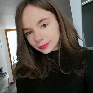 Sarah - Prof de physique - Oignies