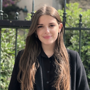Héloïse - Prof d'histoire - géo - Paris